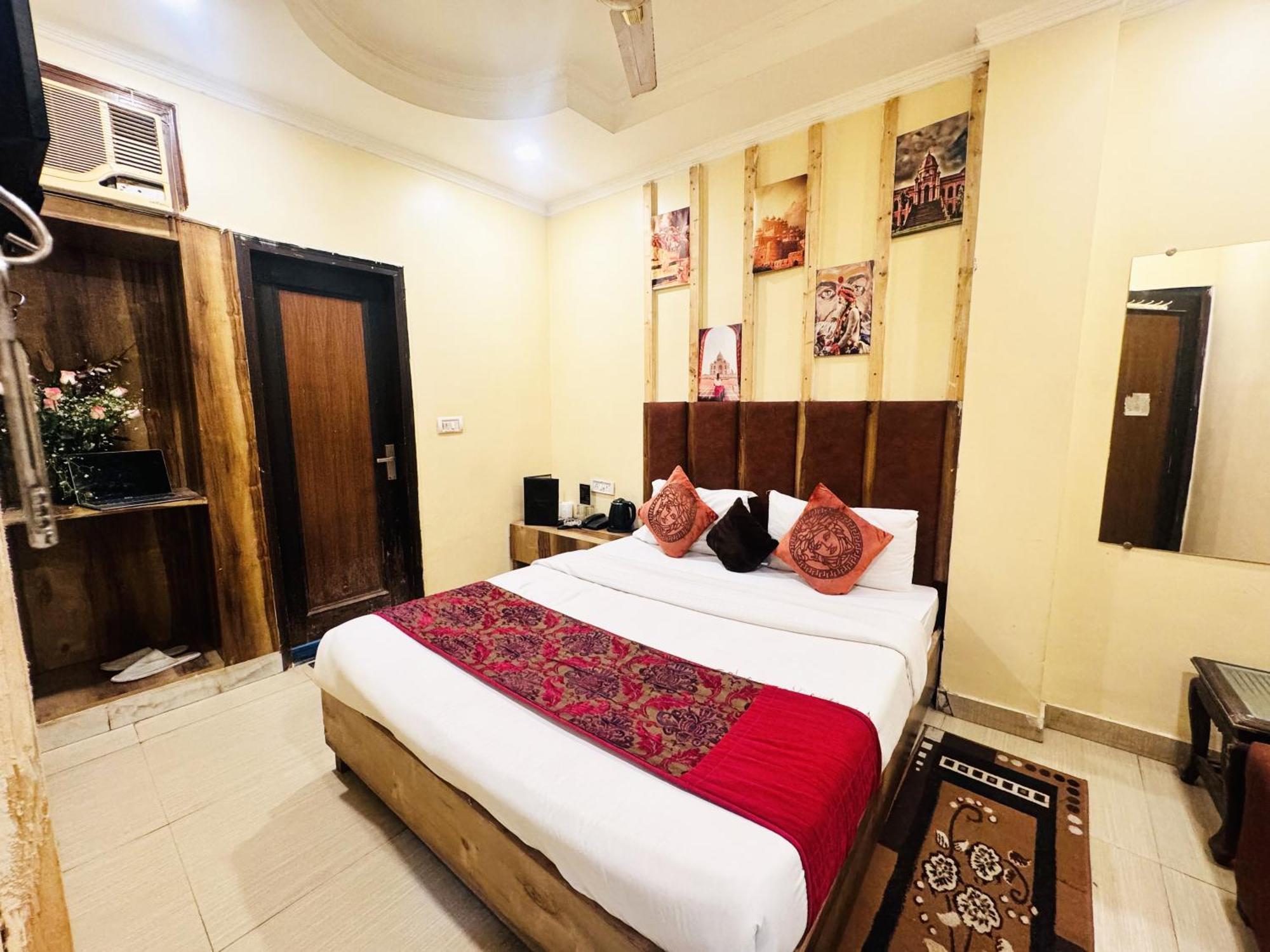 Hotel Jai Balaji, Paharganj, New Delhi Railway Station Nova Deli Exterior foto