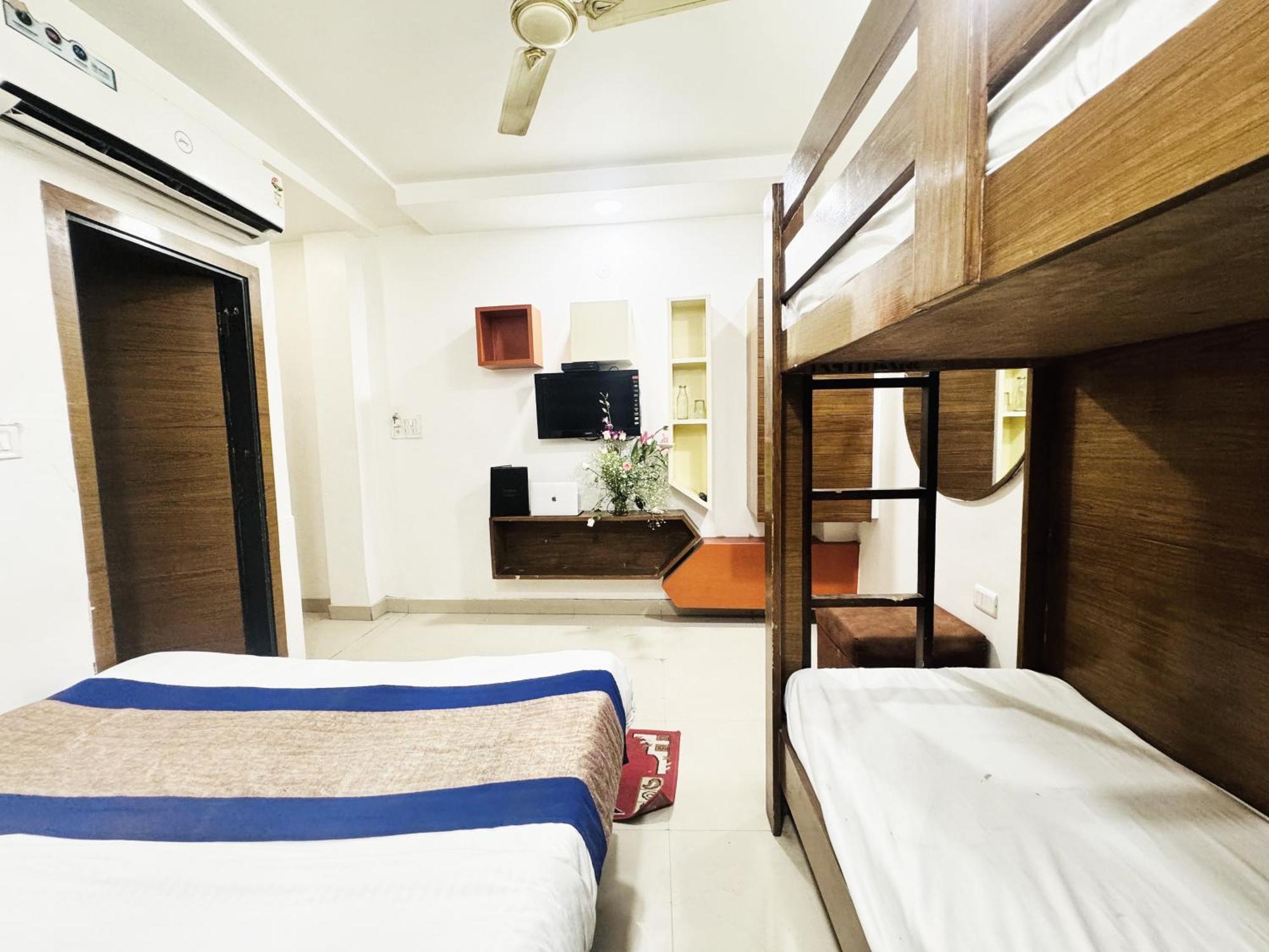 Hotel Jai Balaji, Paharganj, New Delhi Railway Station Nova Deli Exterior foto
